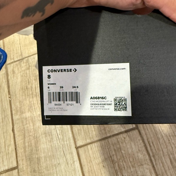 Converse Women's Blue Platform High-Top Sneakers - Picture 4 of 5